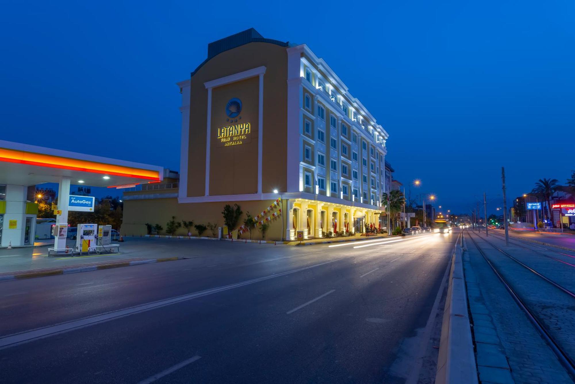 Latanya Palm & Spa Airport Antalya Exterior foto